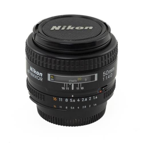 Nikon AF Nikkor 50mm f/1.4D *A*