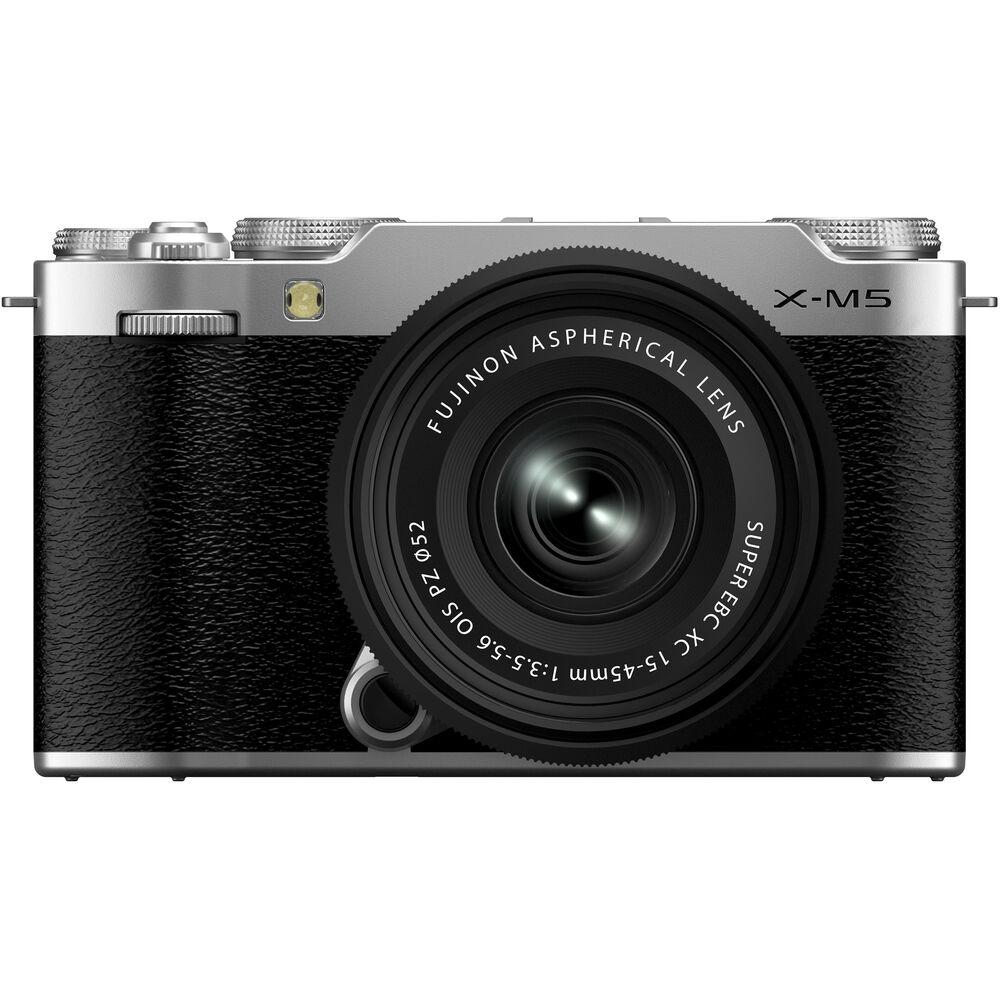 Fujifilm X-M5 Argenté avec objectif XC15-45mmF3.5-5.6 OIS PZ