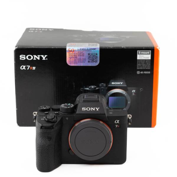 Sony A7R IV Body *A-*