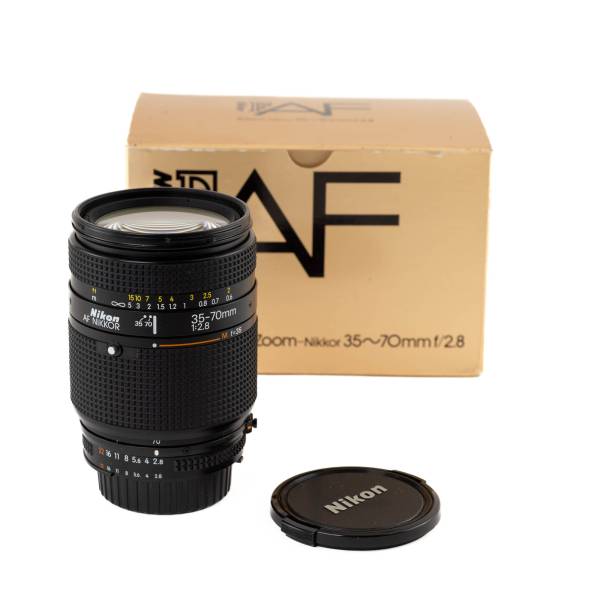 Nikon AF 35-70mm f/2.8 *A+*